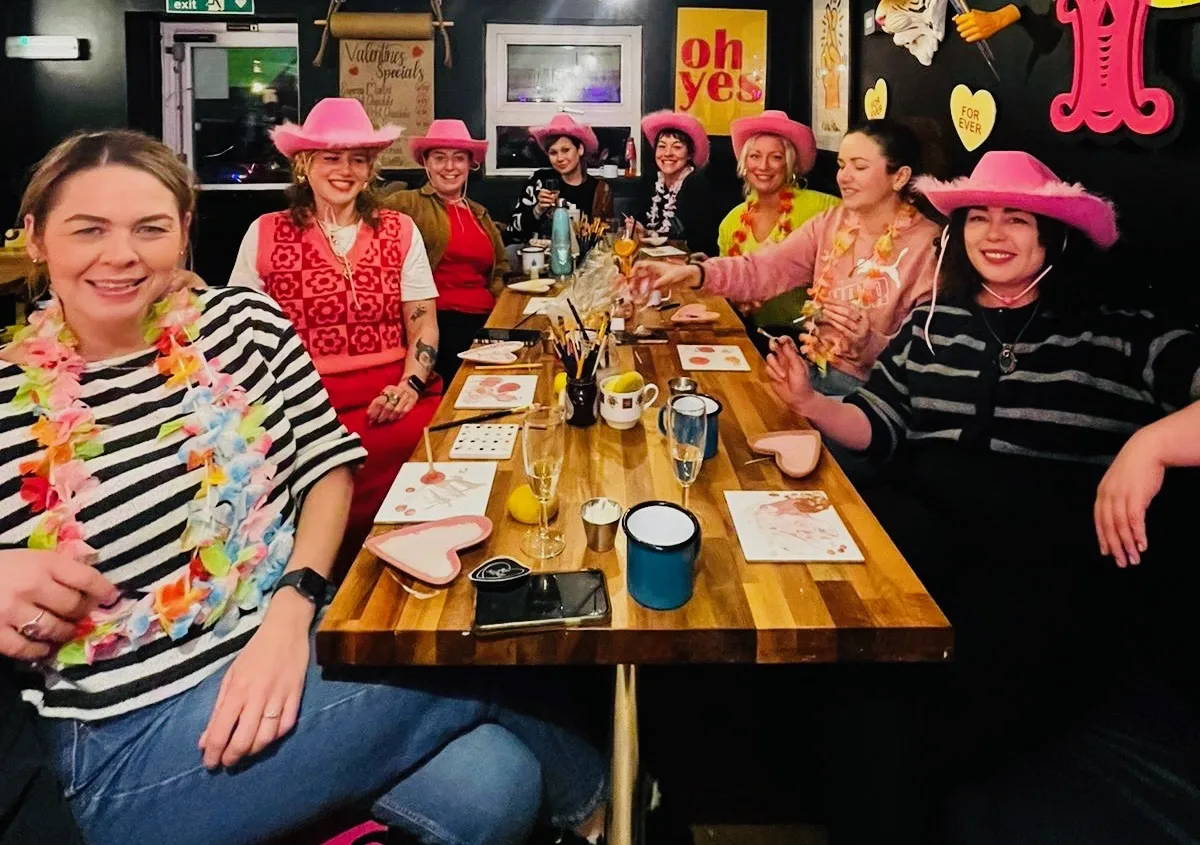 Hen Dos